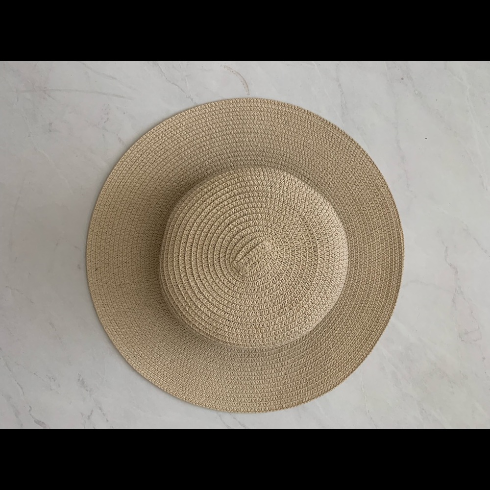 Styles straw hat - Picture 2 of 3